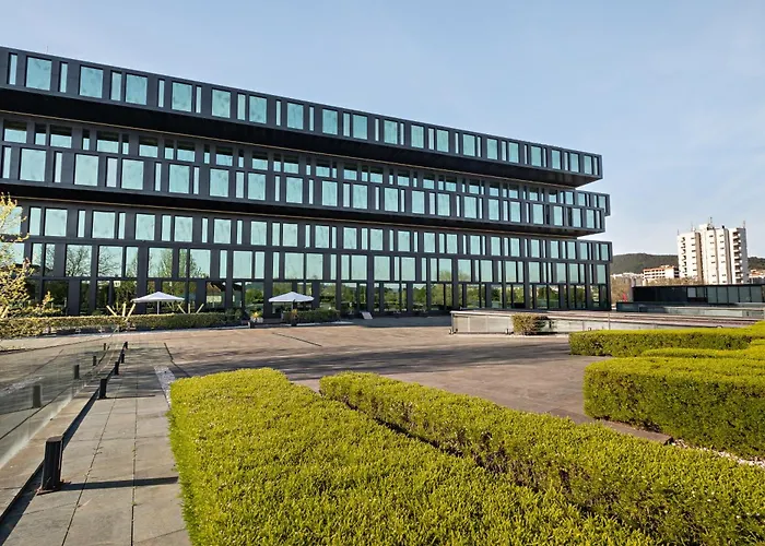 Axis Viana Business & Spa Hotel
